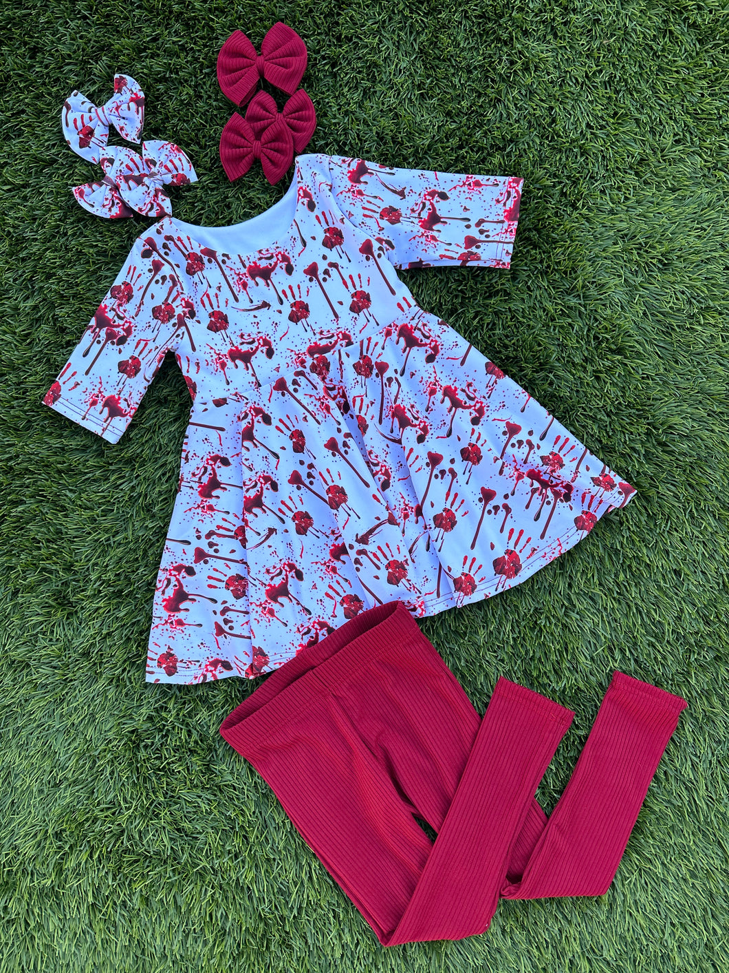 4T Bloody Hand Tunic, 4T leggings, bow of choice (write in notes at checkout)