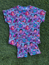Load image into Gallery viewer, Demon Hunters Slouchy Tee
